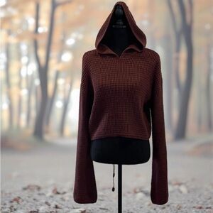 XLE The Label Burgundy Hannah Cropped Hoodie Sweater M